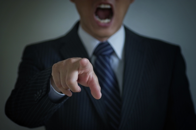 ハラスメントを起こす上司のイメージ
